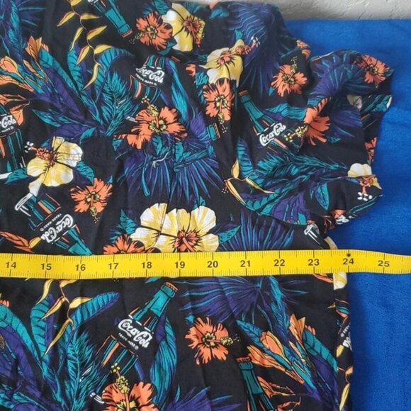 2X Coca-Cola Hawaiian Shirt - Picture 6 of 7